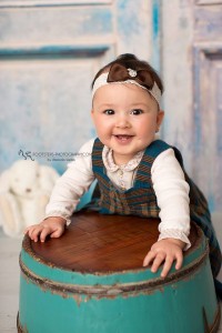 Single large bow with rhinestone on ivory lace- various colours