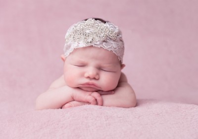Exclusive crystal design on ivory wide lace headband